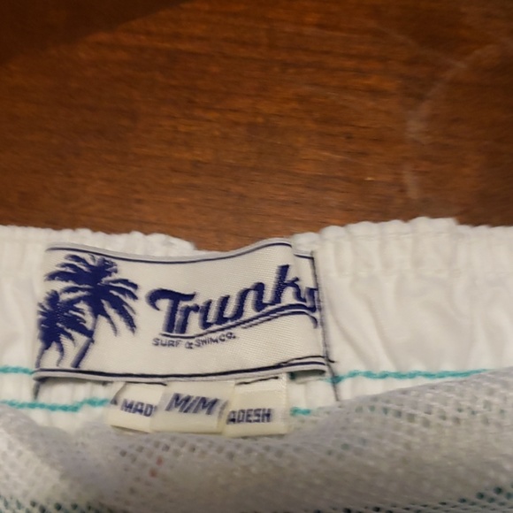 Trunks surf and swim co. - Picture 2 of 3